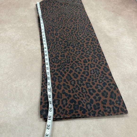 Leopard Print Women Jeans - Picture 11 of 14